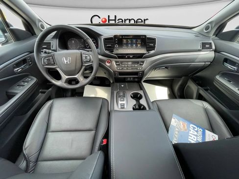 Certified 2025 Honda Ridgeline RTL image 26