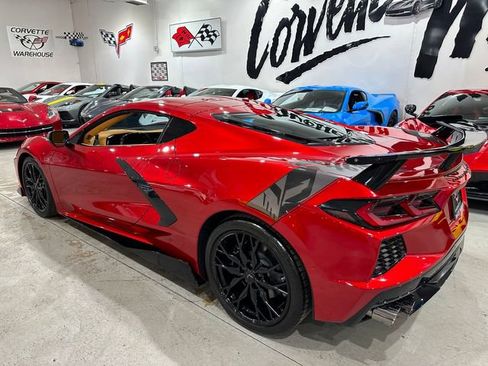 Used 2024 Chevrolet Corvette Stingray Premium Cpe w/ 3LT RWD image 4