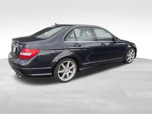 Used 2012 Mercedes-Benz C 300 4MATIC Sedan image 3