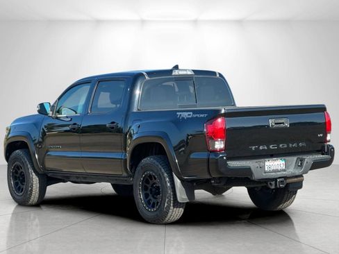 Used 2019 Toyota Tacoma TRD Sport w/ TRD Premium Sport Package RWD image 5