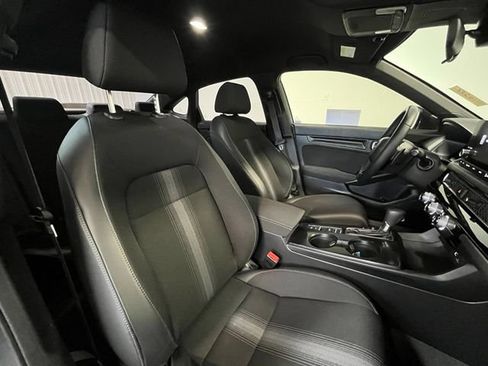 Used 2023 Honda Civic Sport image 9