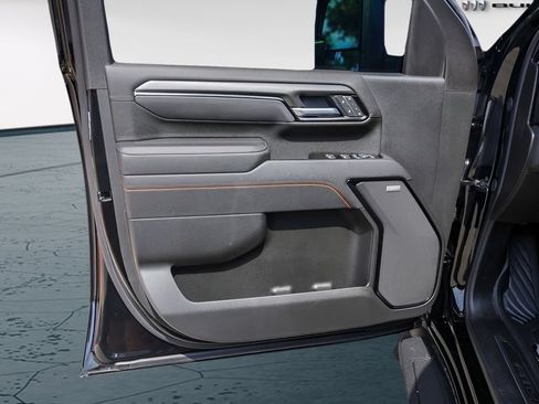 Used 2025 GMC Sierra 2500 AT4 w/ AT4 Premium Plus Package AWD/4WD image 26