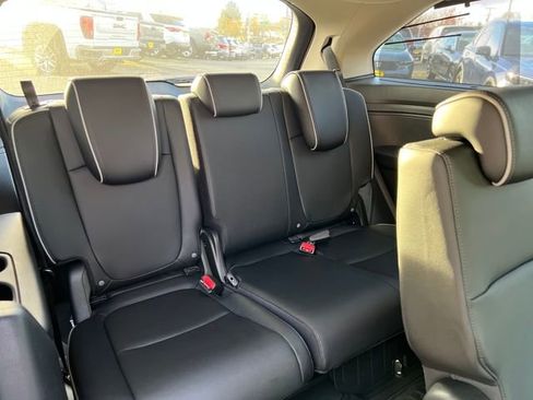 New 2026 Honda Odyssey Touring image 12