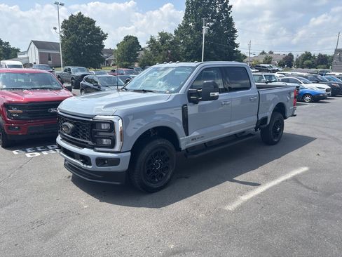 New 2025 Ford F250 Lariat w/ Lariat Ultimate Package image 8