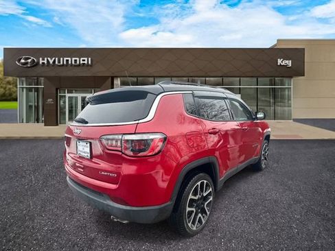 Used 2018 Jeep Compass Limited w/ Navigation Group image 17