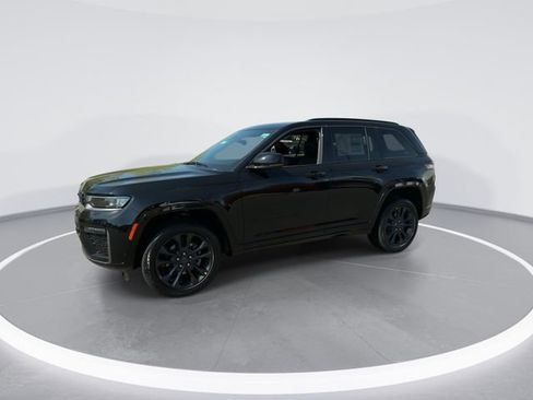 New 2026 Jeep Grand Cherokee Limited Reserve image 4