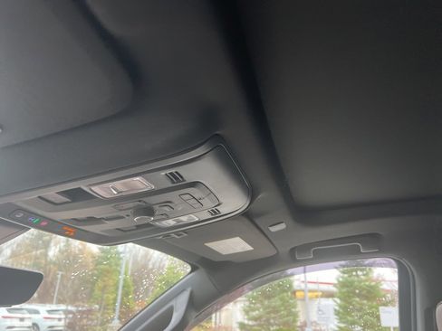 Used 2022 Chevrolet Tahoe High Country image 72