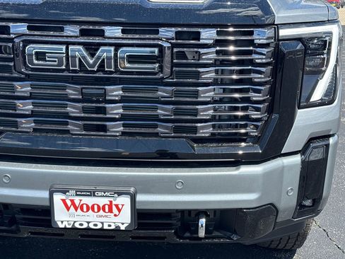 New 2026 GMC Sierra 2500 Denali Ultimate w/ Snow Plow Prep/Camper Package AWD/4WD image 12