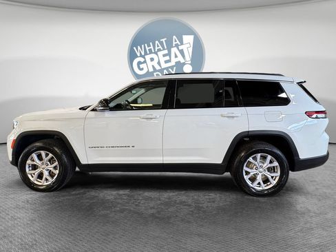 Used 2022 Jeep Grand Cherokee L Limited w/ Trailer Tow Group (B) AWD/4WD image 7