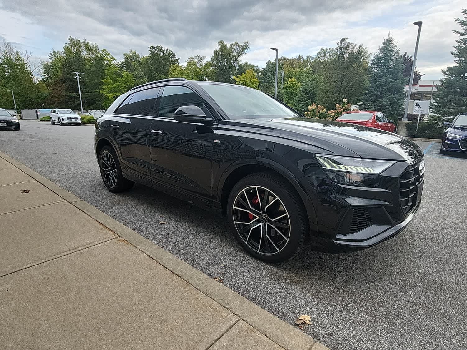 Used 2023 Audi Q8 Premium Plus AWD/4WD image 20