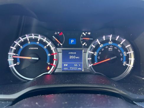 Used 2019 Toyota 4Runner TRD Off-Road Premium image 24