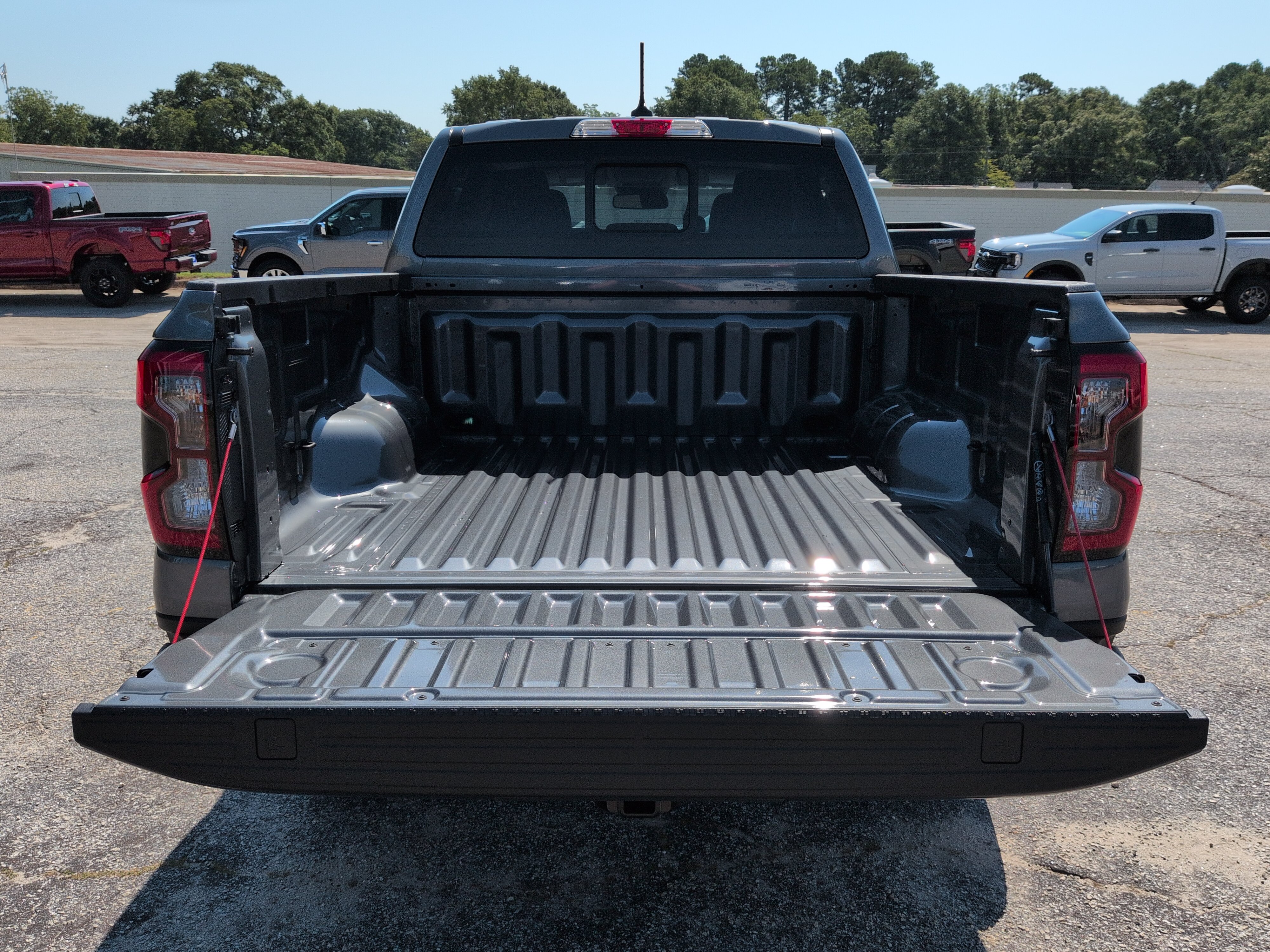 New 2026 Ford Ranger XLT w/ Equipment Group 301A High AWD/4WD image 11