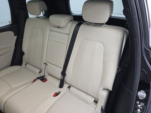 Certified 2021 Mercedes-Benz GLB 250 GLB 250 image 14