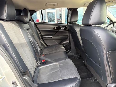 Used 2025 Mitsubishi Eclipse Cross SE image 26