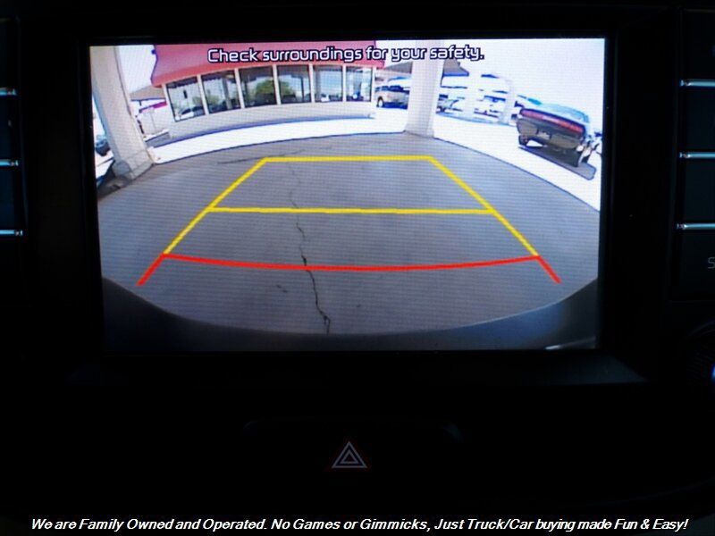 Used 2020 Kia Soul LX FWD image 33