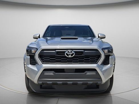 Used 2024 Toyota Tacoma TRD Sport image 5