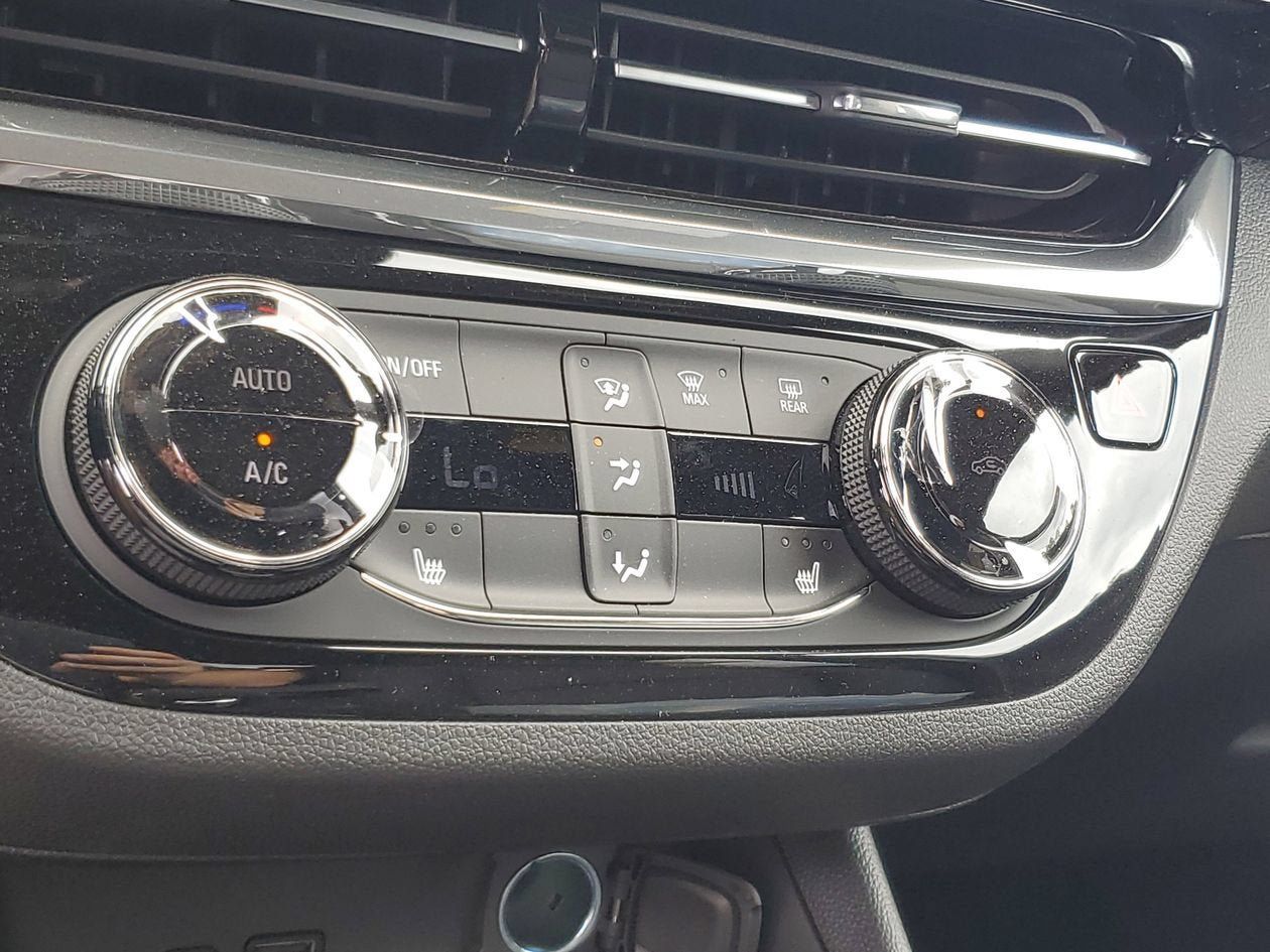 New 2026 Buick Envista Sport Touring w/ Convenience I Package FWD image 22
