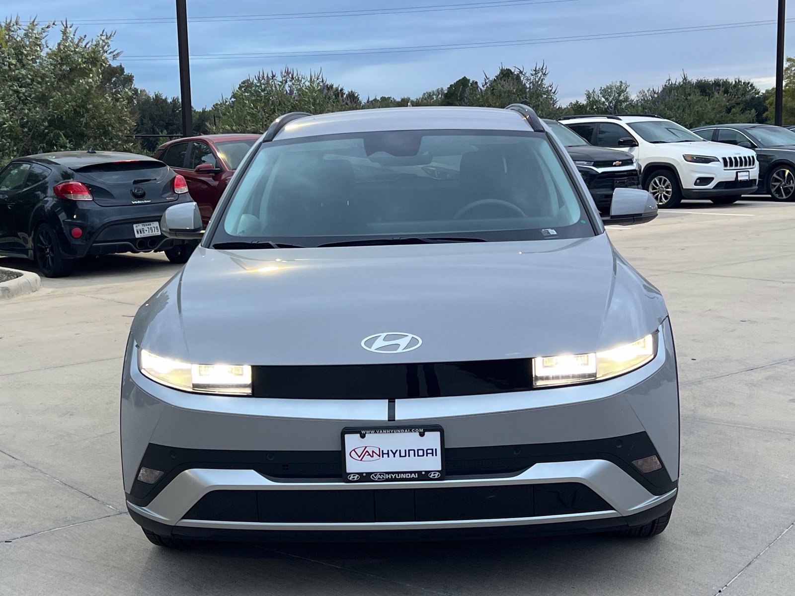 New 2027 Hyundai Ioniq 5 SEL RWD image 2