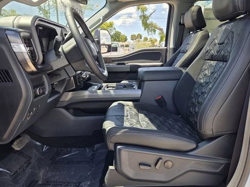 New 2026 Ford F250 Lariat w/ Black Appearance Package AWD/4WD image 13