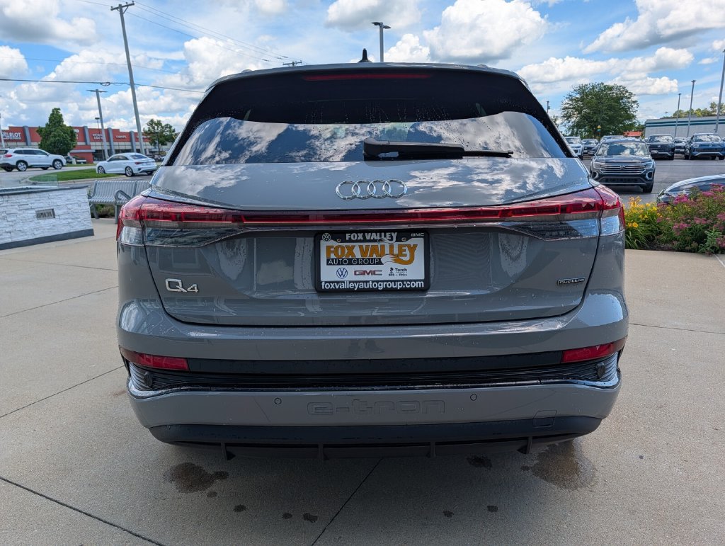 Used 2023 Audi Q4 e-tron Premium Plus w/ Premium Plus AWD/4WD image 5