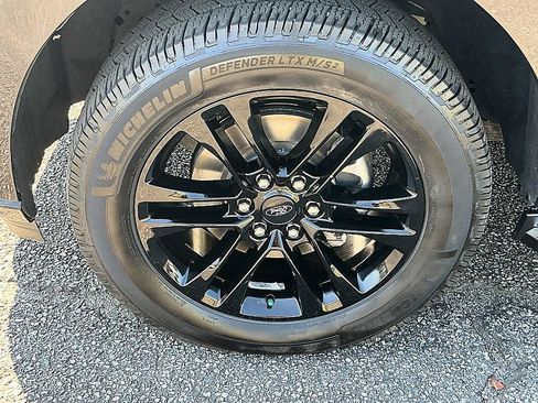 Used 2022 Ford Expedition Max XLT AWD/4WD image 8