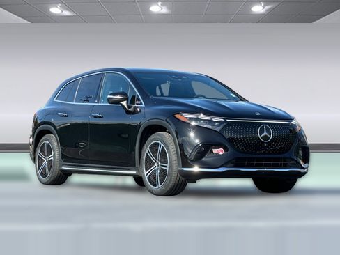 Certified 2023 Mercedes-Benz EQS 450+ 4MATIC SUV image 6