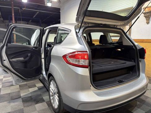 Used 2017 Ford C-MAX Energi SE image 13