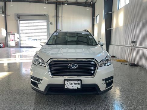 Used 2021 Subaru Ascent Premium w/ Convenience Package image 2