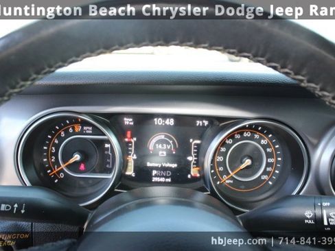 Used 2021 Jeep Wrangler Unlimited Sport image 24
