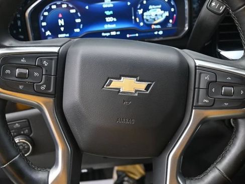 Used 2025 Chevrolet Silverado 2500 LT w/ Convenience Package AWD/4WD image 10