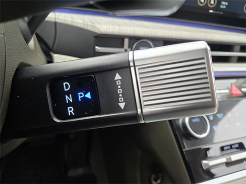 New 2025 Hyundai Santa Fe Calligraphy image 18