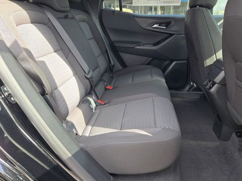 New 2026 Chevrolet Equinox LT AWD/4WD image 9