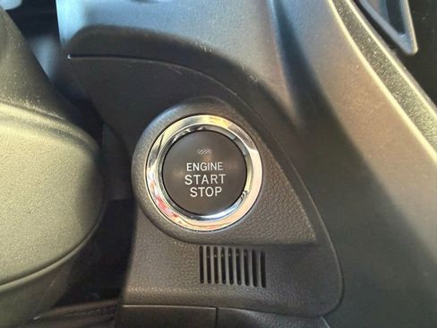 Certified 2025 Subaru Forester Premium image 12