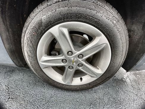 Used 2020 Chevrolet Malibu LS w/ Driver Confidence Package II image 31