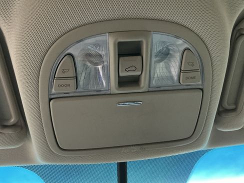 Used 2012 Hyundai Santa Fe Limited image 27