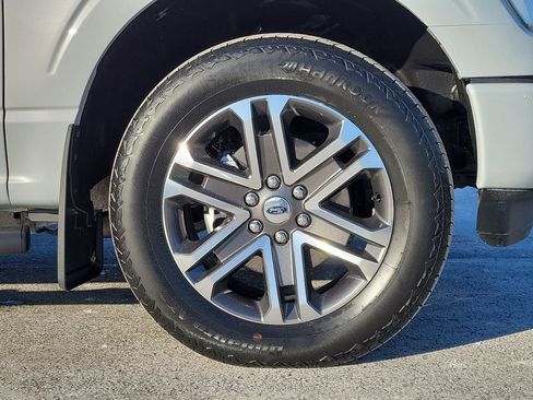 Certified 2021 Ford F150 XL w/ STX Appearance Package image 9