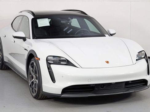 Used 2021 Porsche Taycan 4 Cross Turismo w/ Premium Package image 54