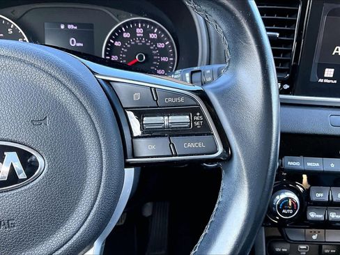 Used 2020 Kia Sportage EX image 21