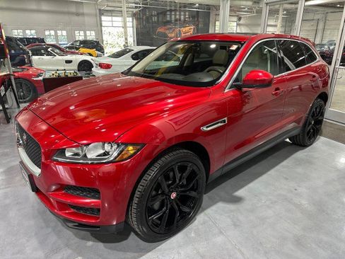Used 2020 Jaguar F-PACE Premium AWD/4WD image 1
