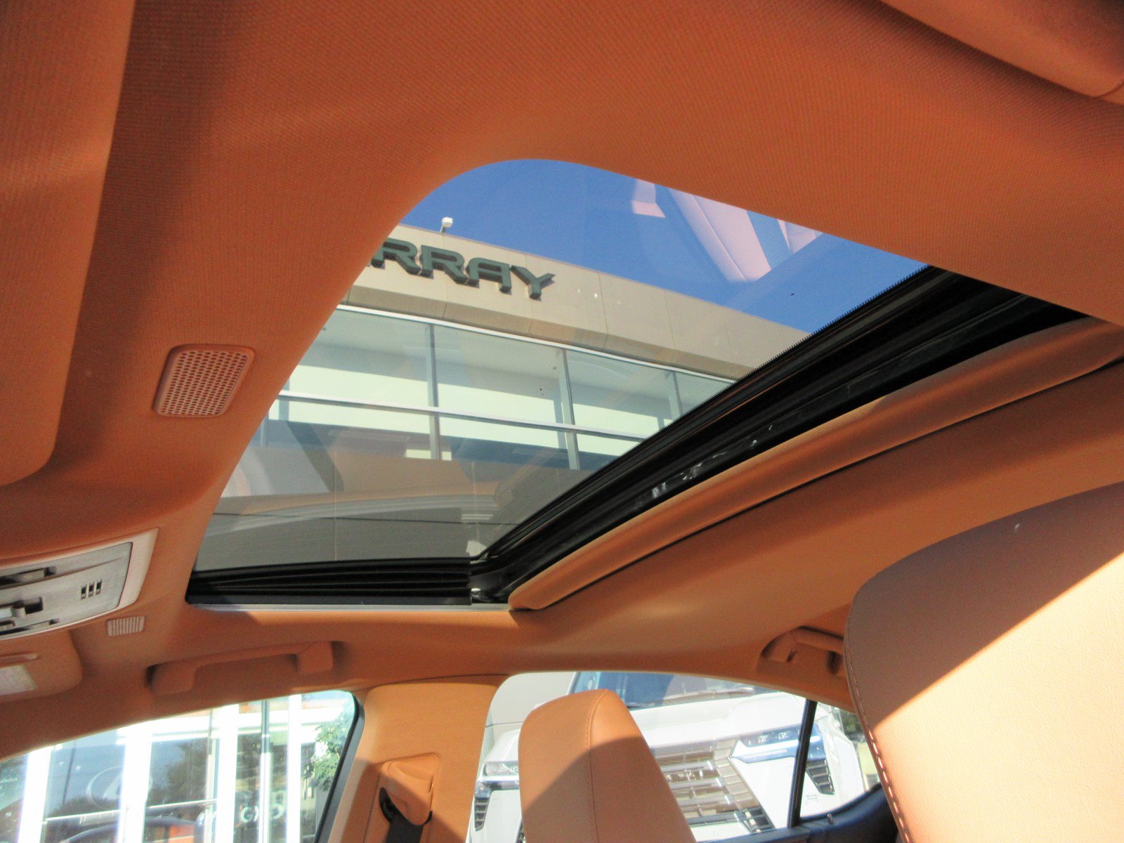 Used 2023 Lexus ES 300h w/ Accessory Package (Z2) FWD image 18