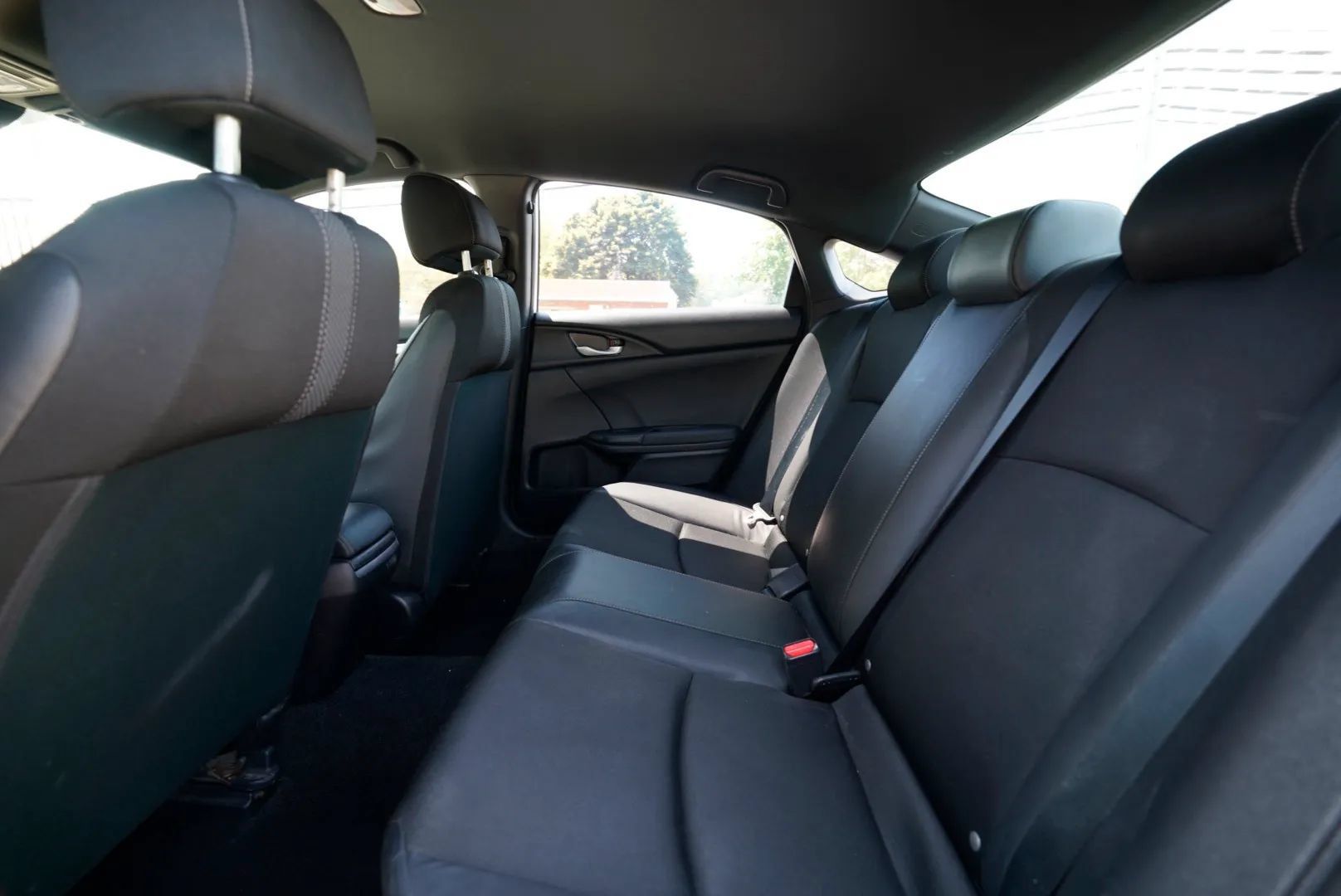 Used 2020 Honda Civic Sport image 29