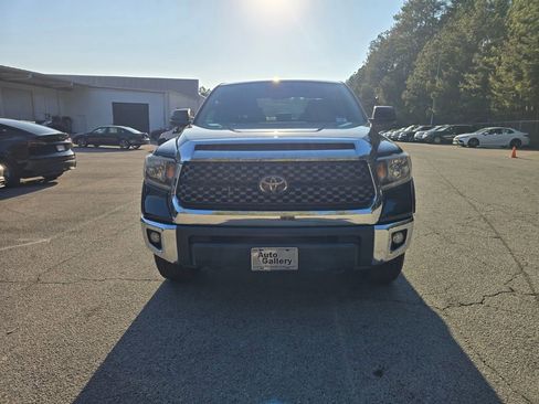 Used 2020 Toyota Tundra SR5 w/ SR5 Upgrade Package image 2
