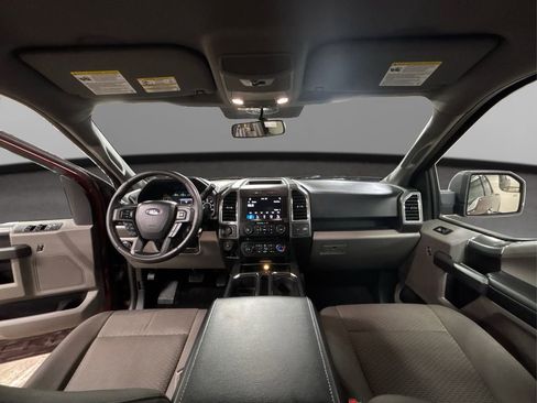 Used 2016 Ford F150 XLT w/ Equipment Group 302A Luxury image 27