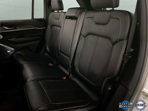 Used 2023 Jeep Grand Cherokee Overland w/ Luxury Tech Group IV image 74