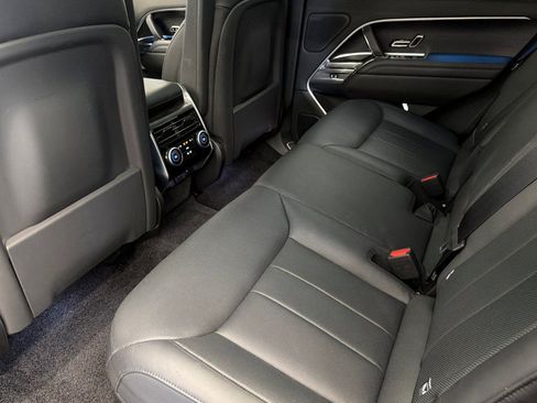 Used 2023 Land Rover Range Rover SE AWD/4WD image 23
