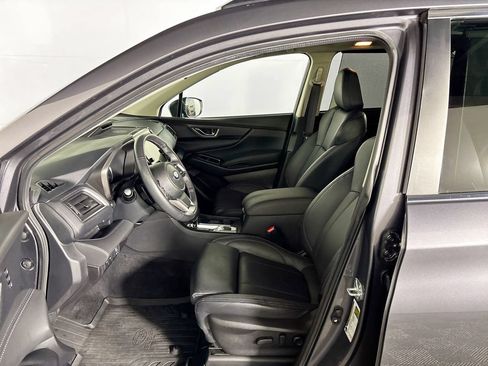 Used 2024 Subaru Ascent Limited w/ Technology Package AWD/4WD image 11