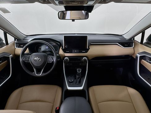 Certified 2023 Toyota RAV4 XLE Premium AWD/4WD image 25
