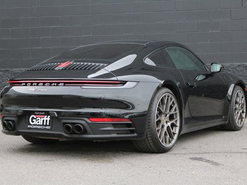 Certified 2023 Porsche 911 Carrera image 9