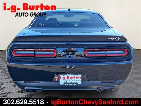 Used 2023 Dodge Challenger SRT Hellcat w/ Driver Convenience Group image 5