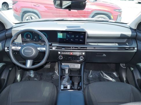 Used 2025 Hyundai Tucson SEL FWD image 41